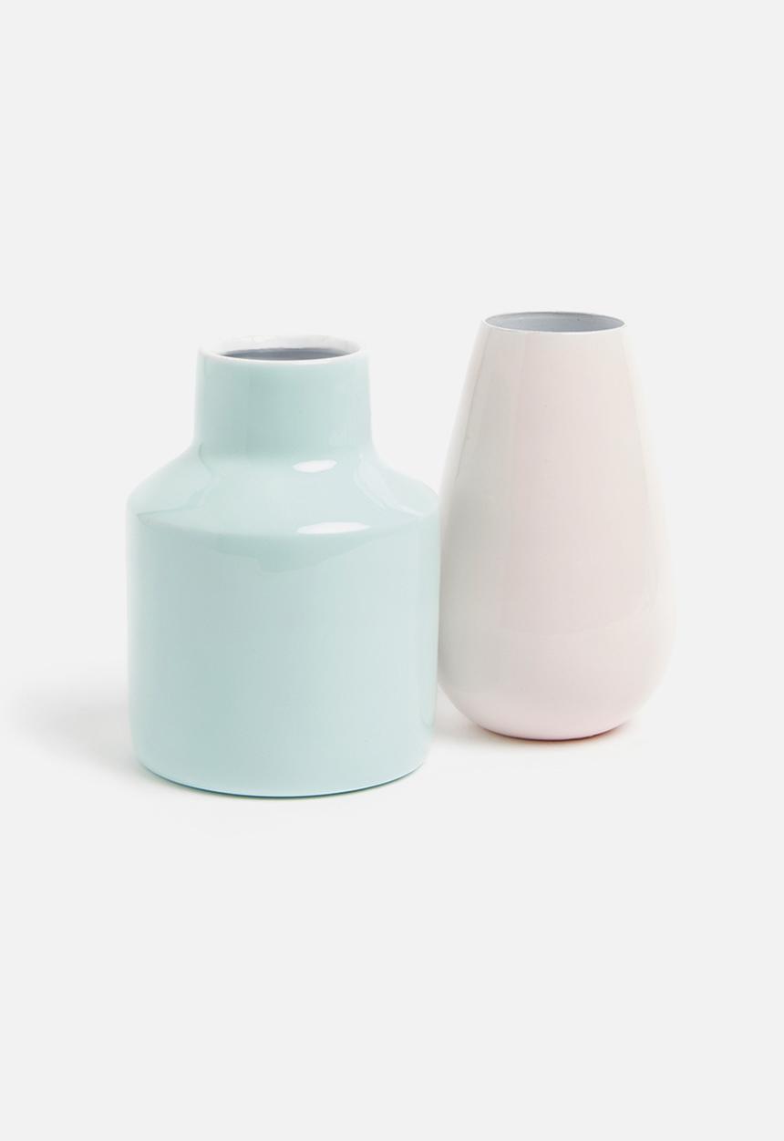 Sixth Floor - Thalia iron vase set of 2 - blue & pink