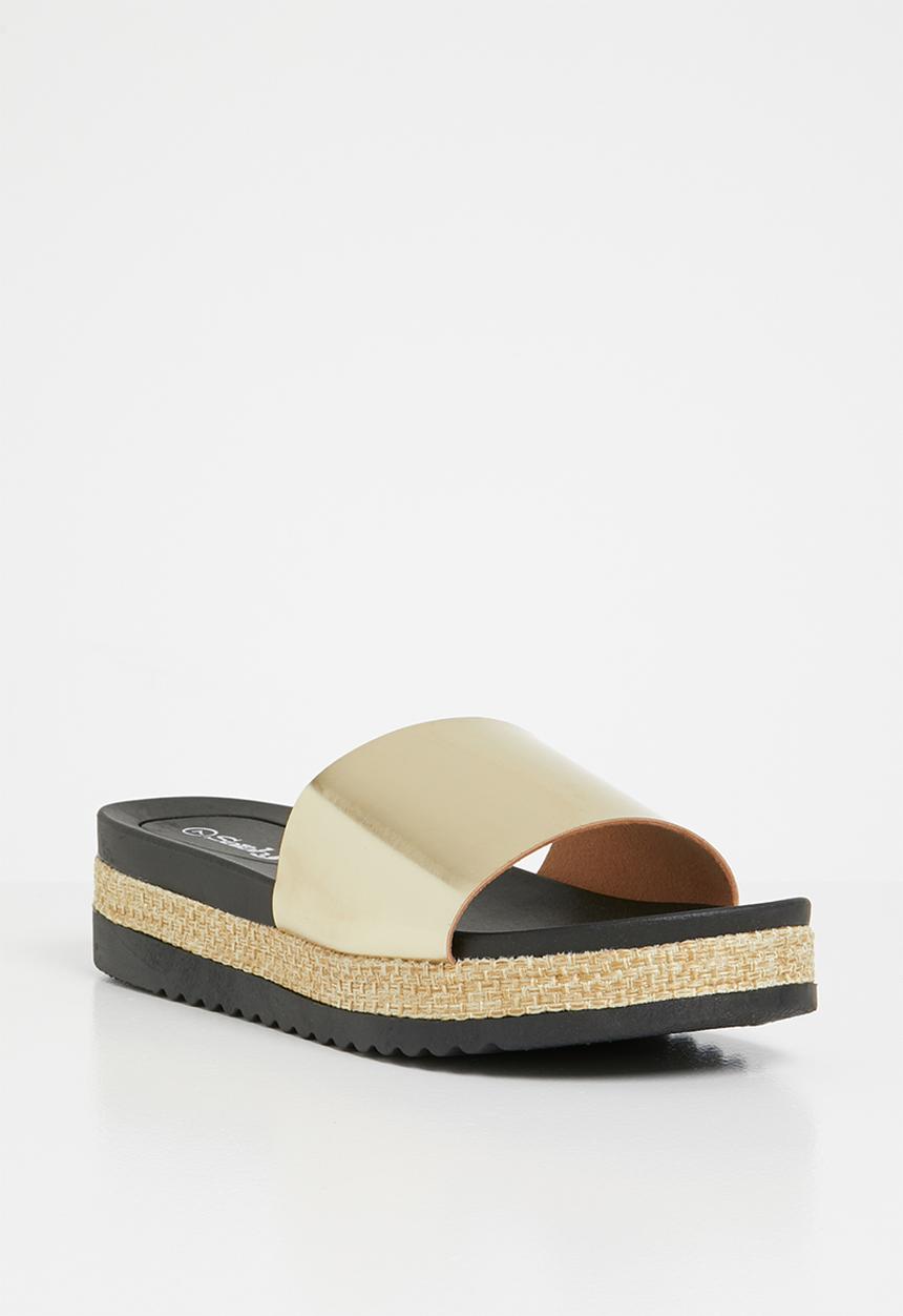 Sarah J - Flatform sandals - gold