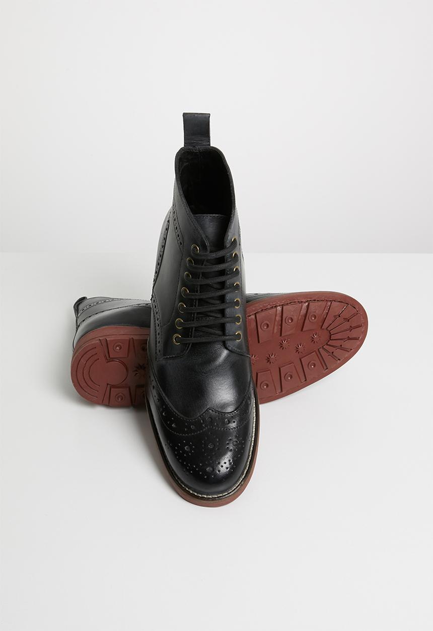 Superbalist - Brogue leather chelsea boot - black 