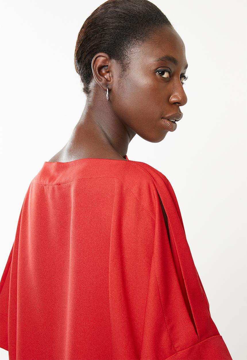 Superbalist - Cold shoulder scarf top - red