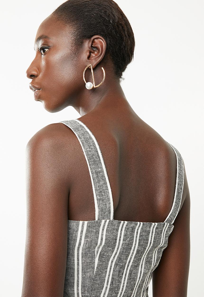 Superbalist - Woven boxy button front cami - black stripe 