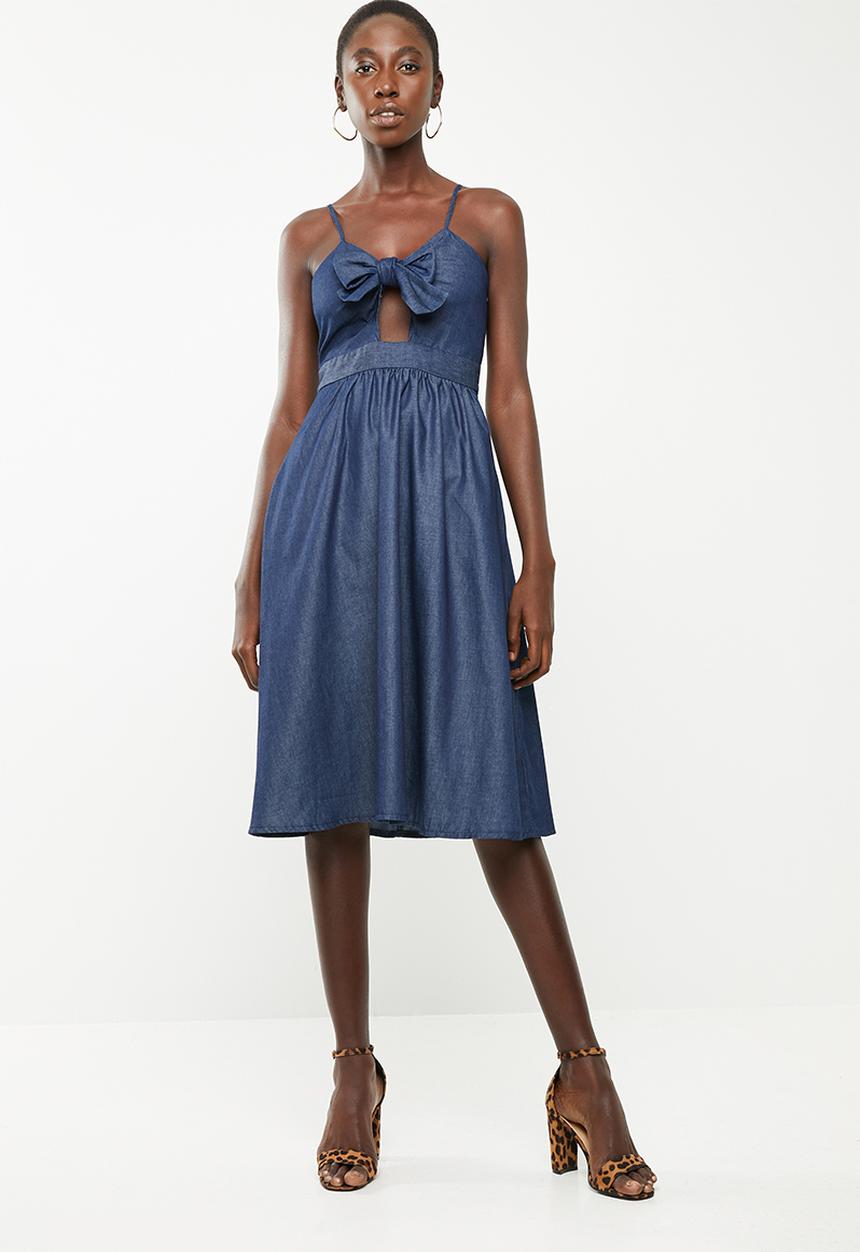 Superbalist - Tie front denim dress - blue