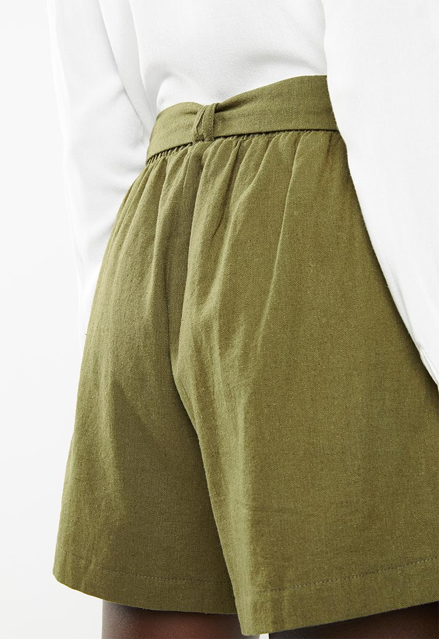 Superbalist - Linen blend short - green