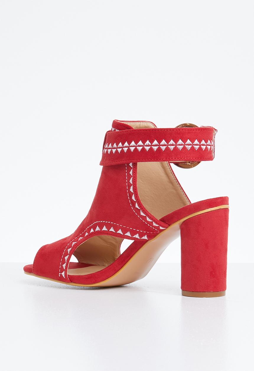 Jada - Ankle strap cut out heels - red