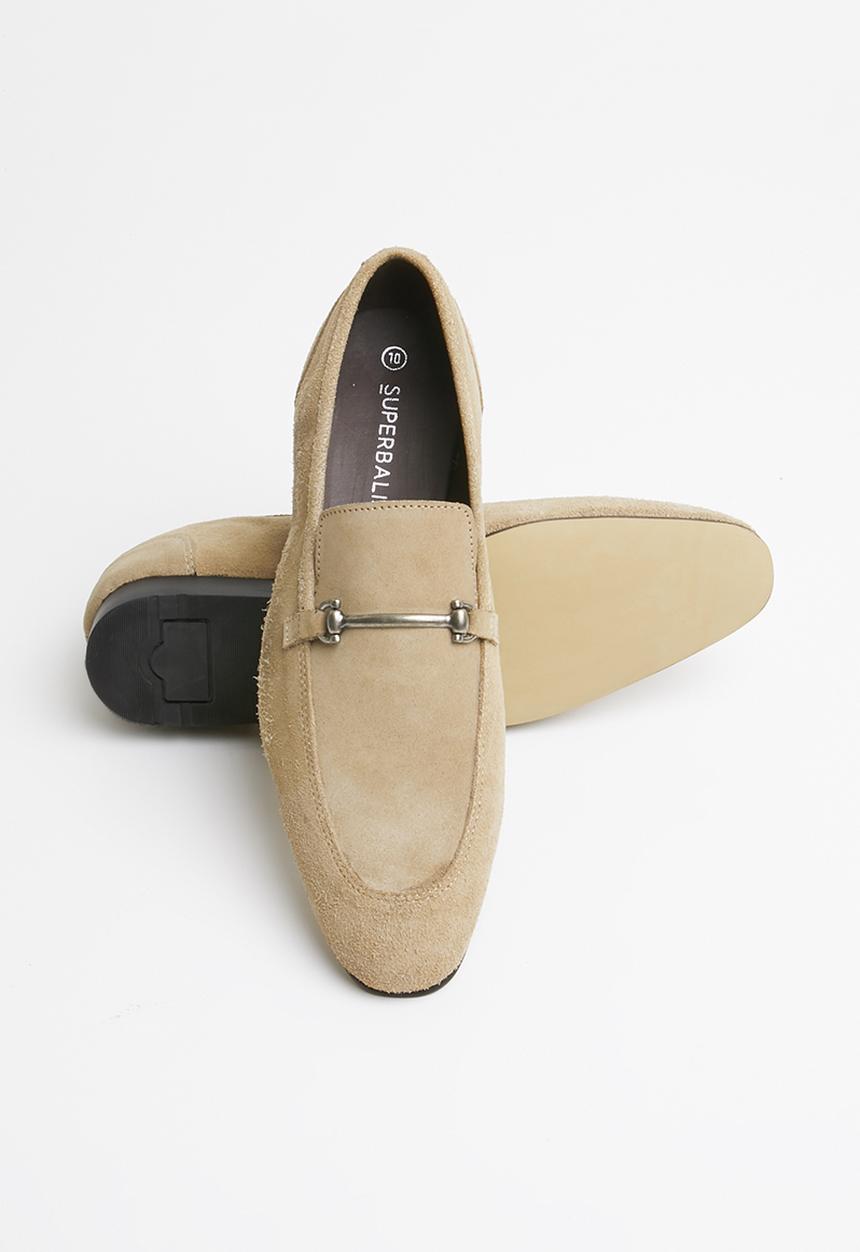 Superbalist - John suede loafer - Sand