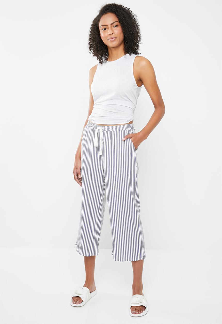 Cotton On - Woven cropped pant - white & blue 