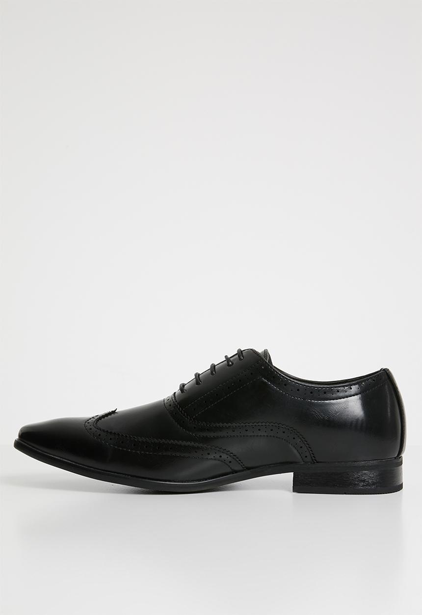 Superbalist - Martin brogue - black