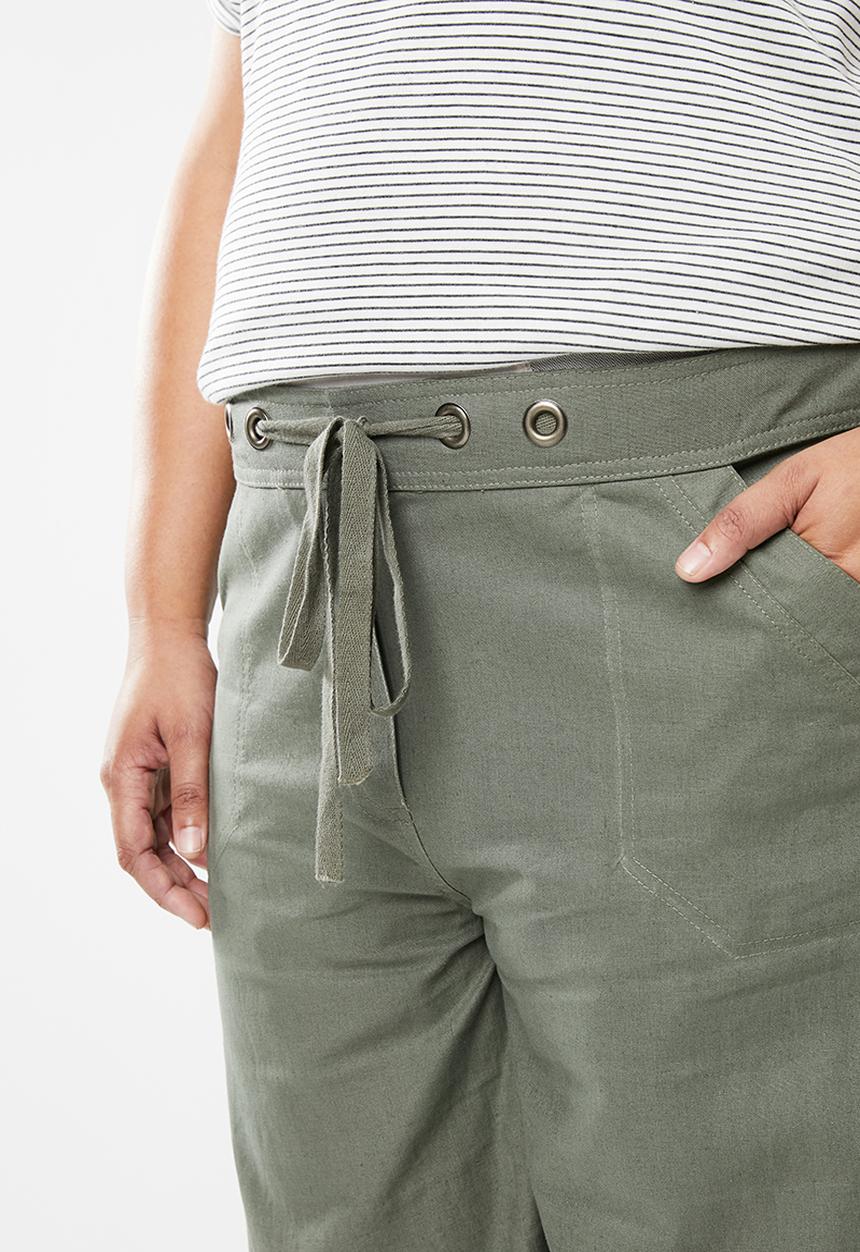 edit Plus - Linen capri pants - khaki green