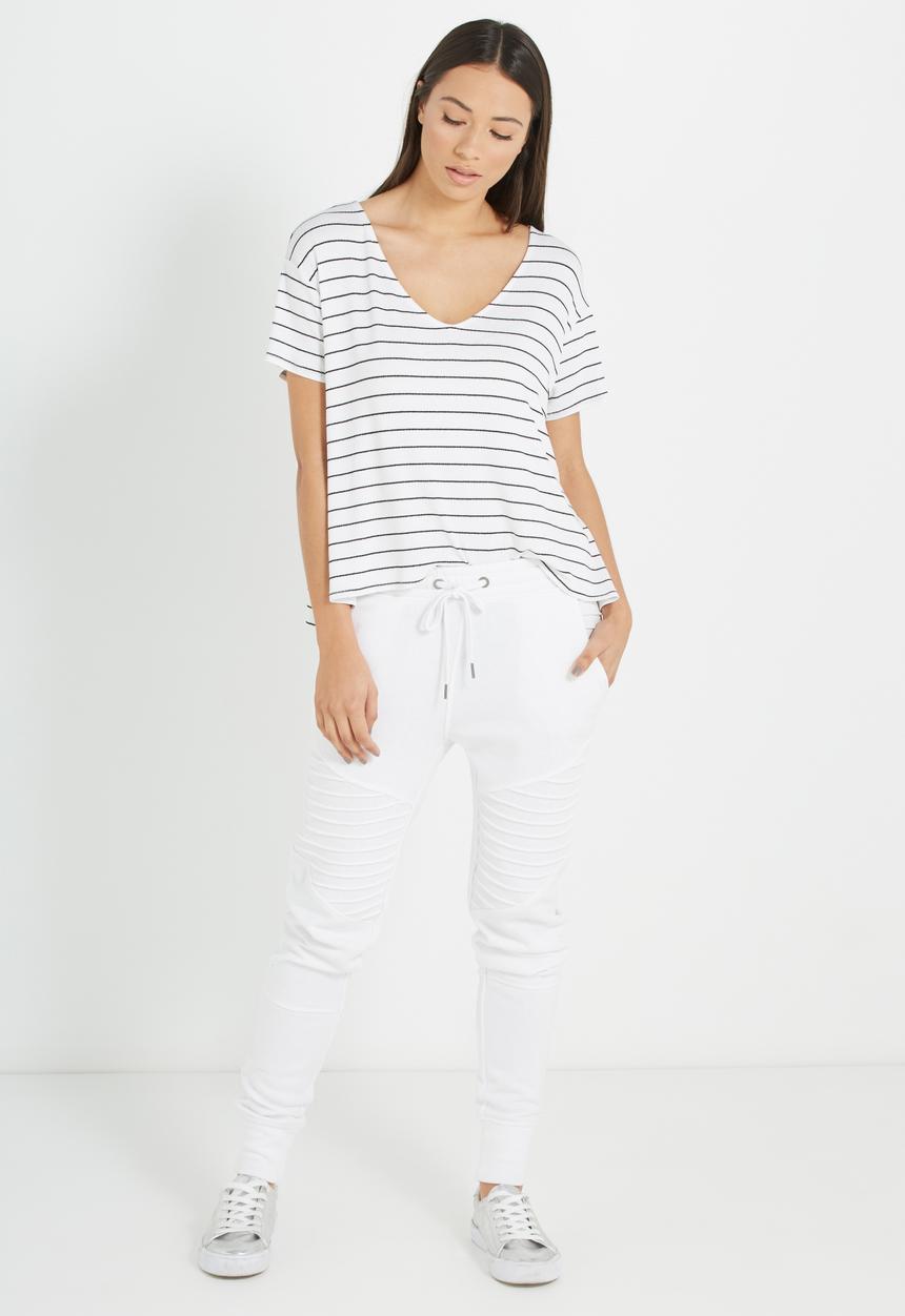 Cotton On - Madeline chop tee - white & black