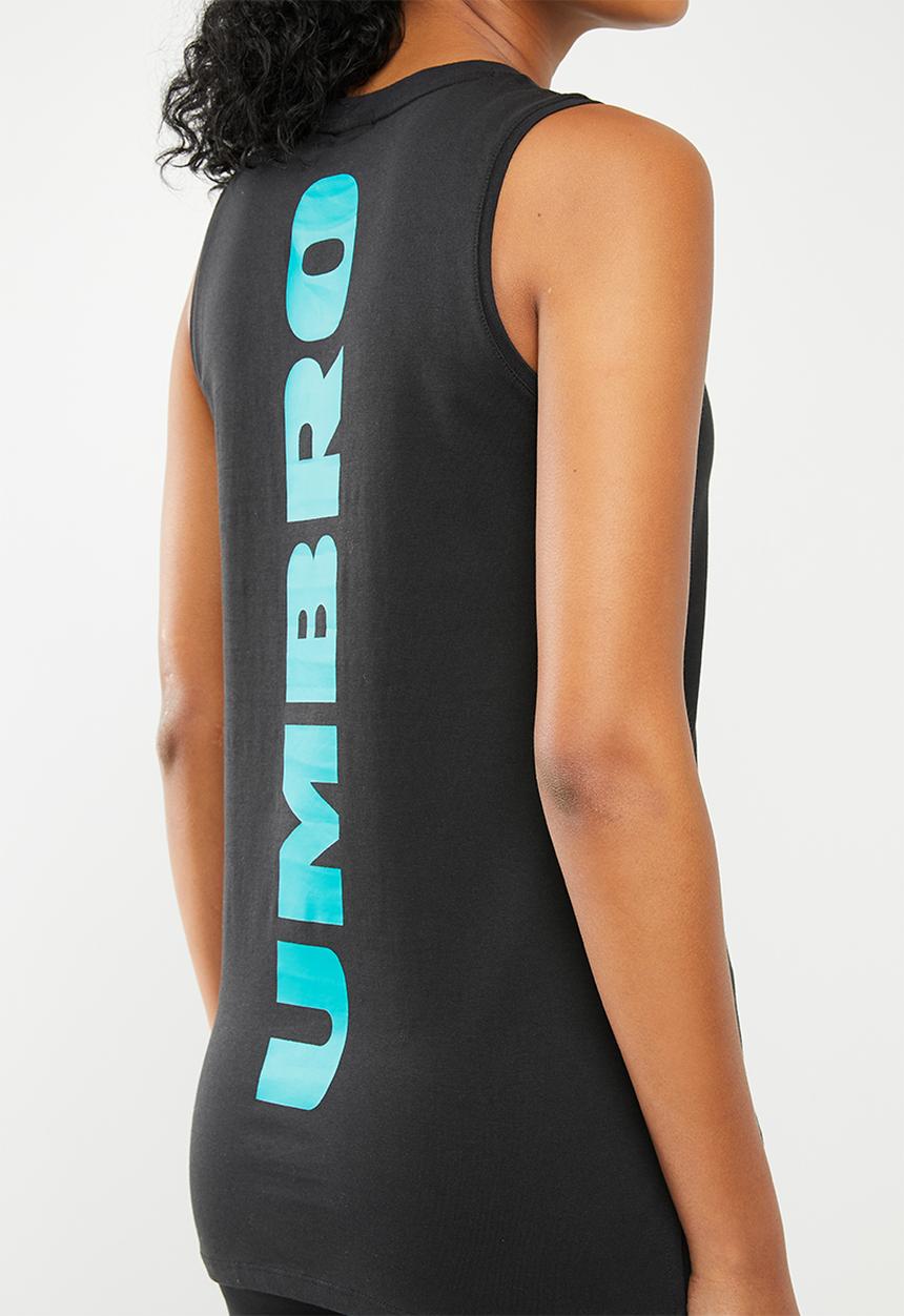 Umbro - Umbro long line vest - black