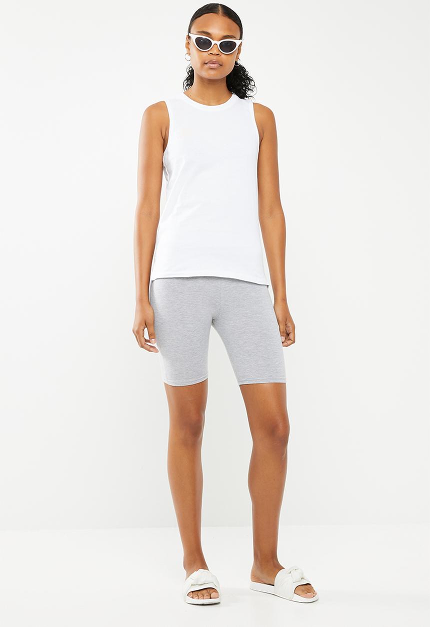 Umbro - Umbro long line vest - white