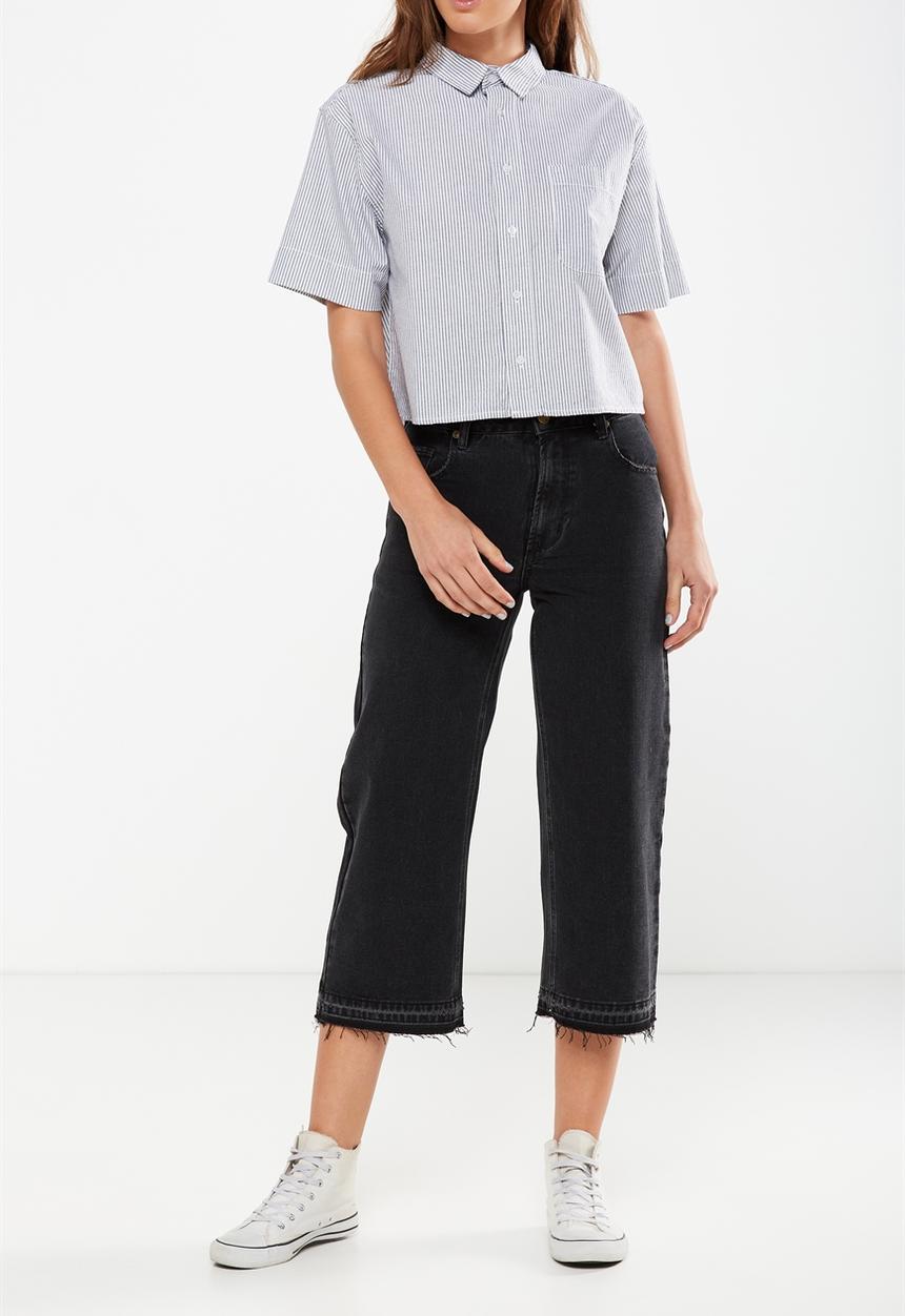 Cotton On - Mid rise wide leg cropped jeans - black