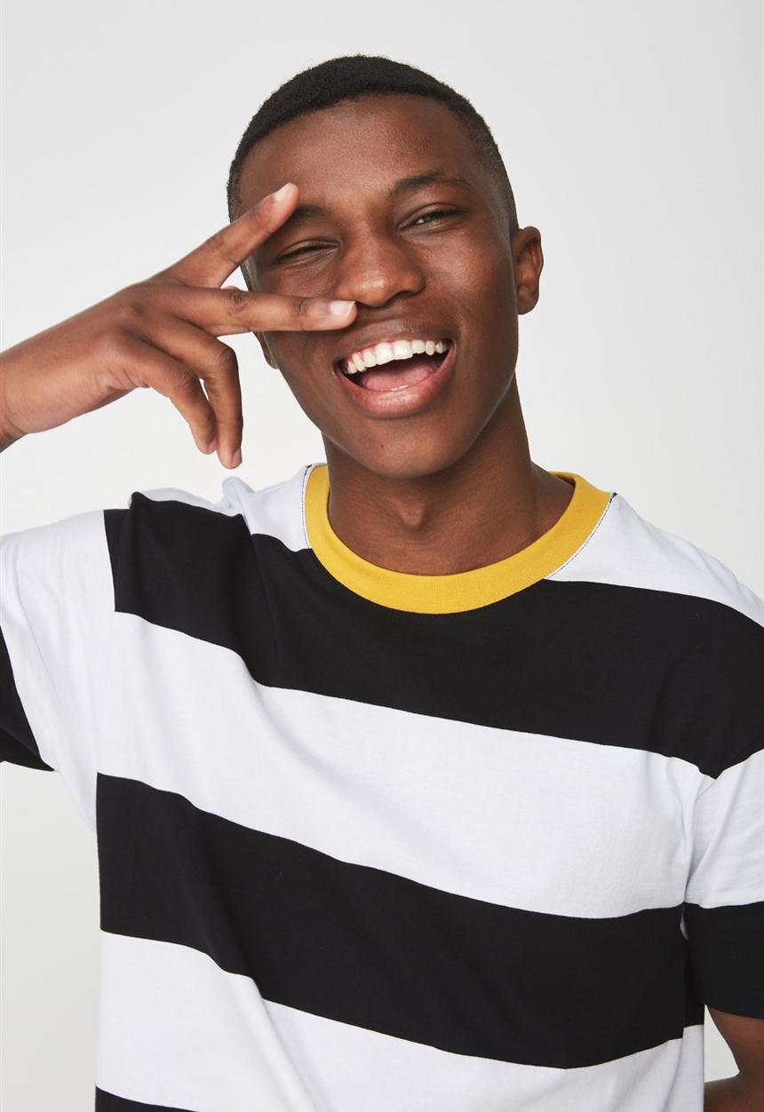 Cotton On - Downtown loose fit tee - black & white 