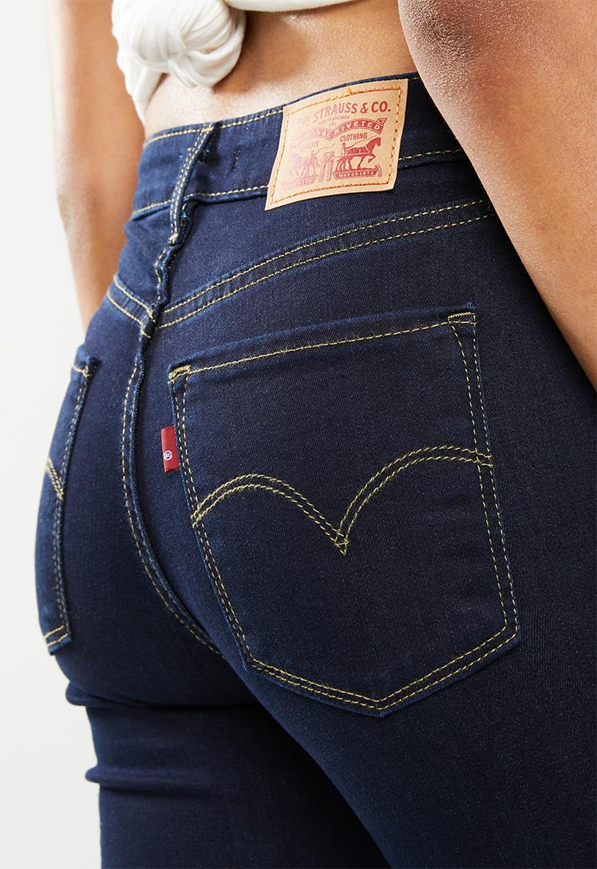 Levi’s® - 721 high rise skinny - cast shadows