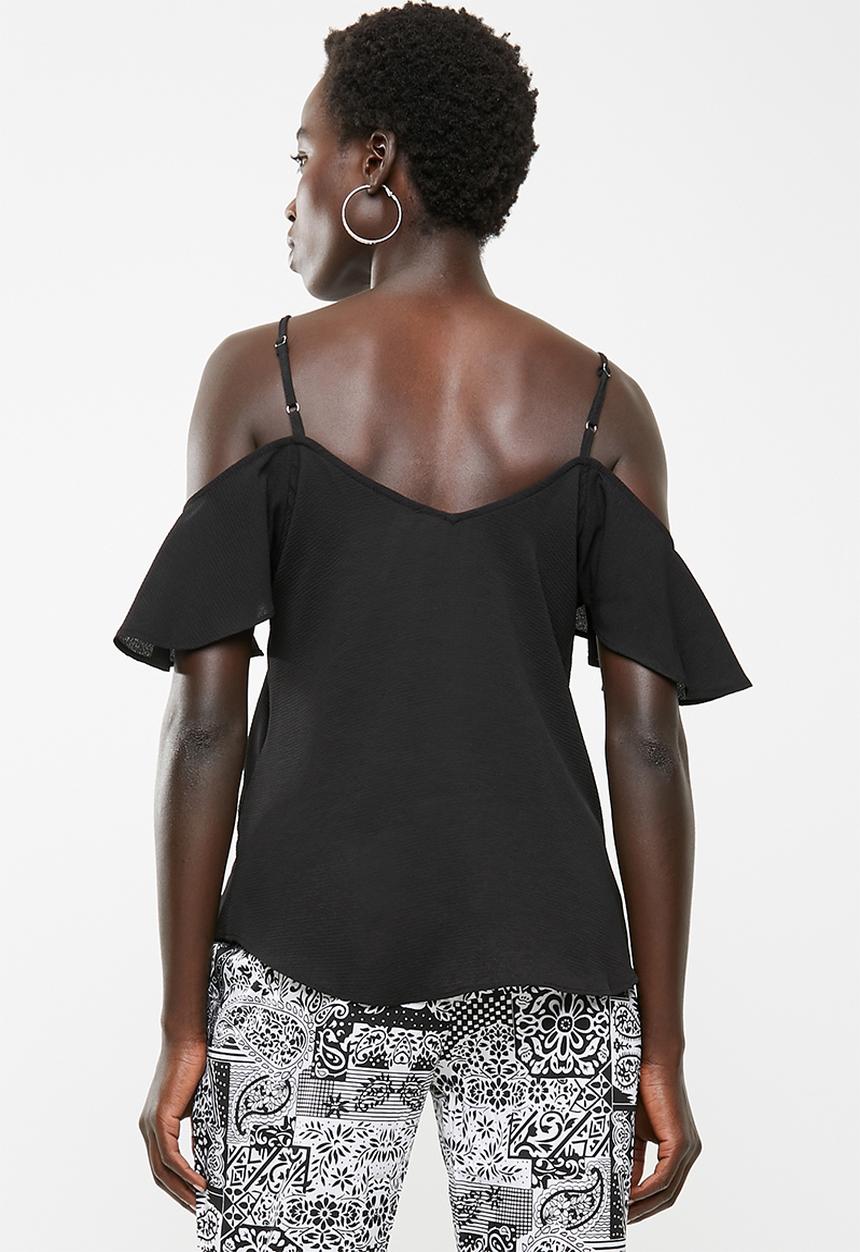 Revenge - Cold shoulder top - black
