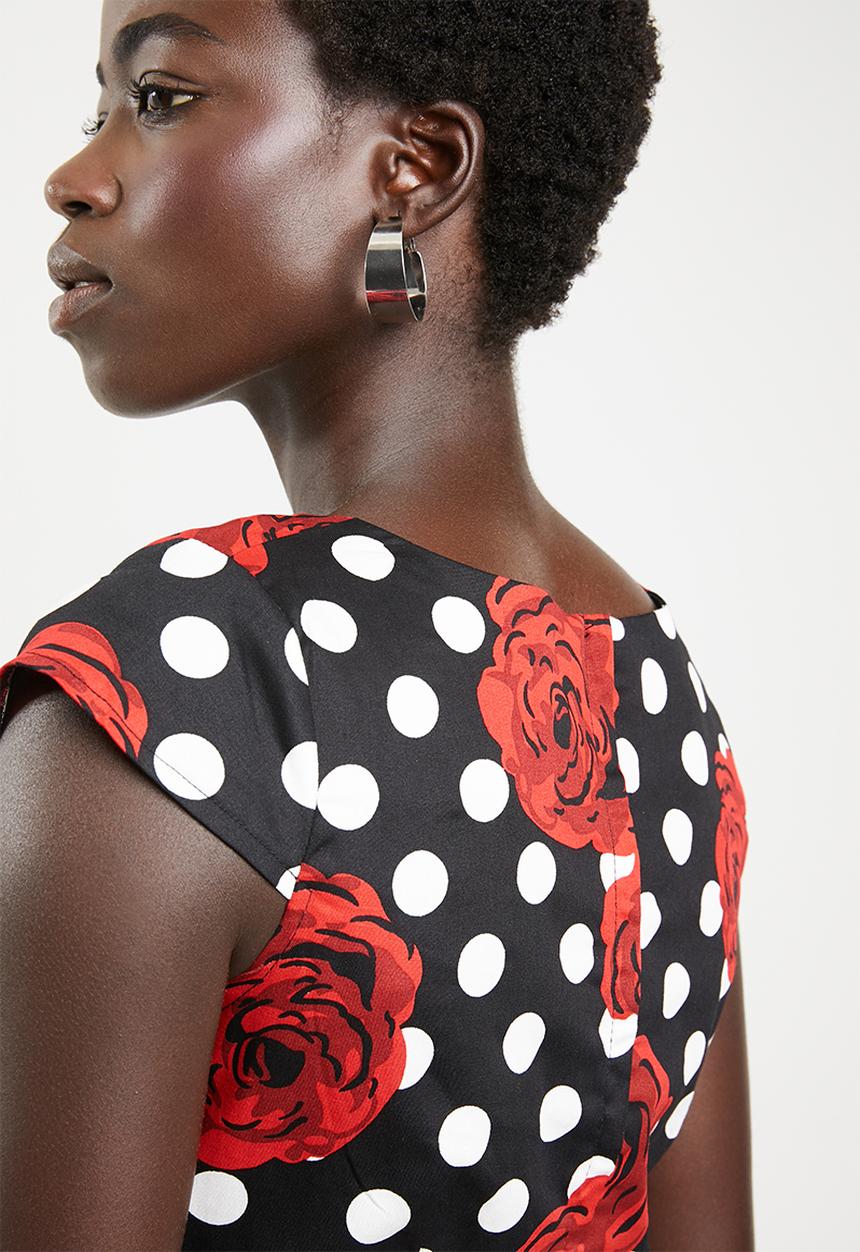Revenge - Red rose tea dress - black