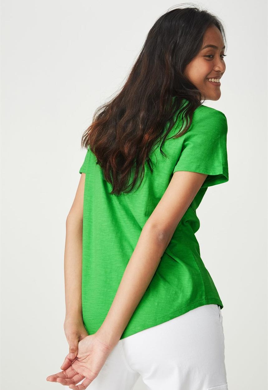 Cotton On - The deep v top -  green