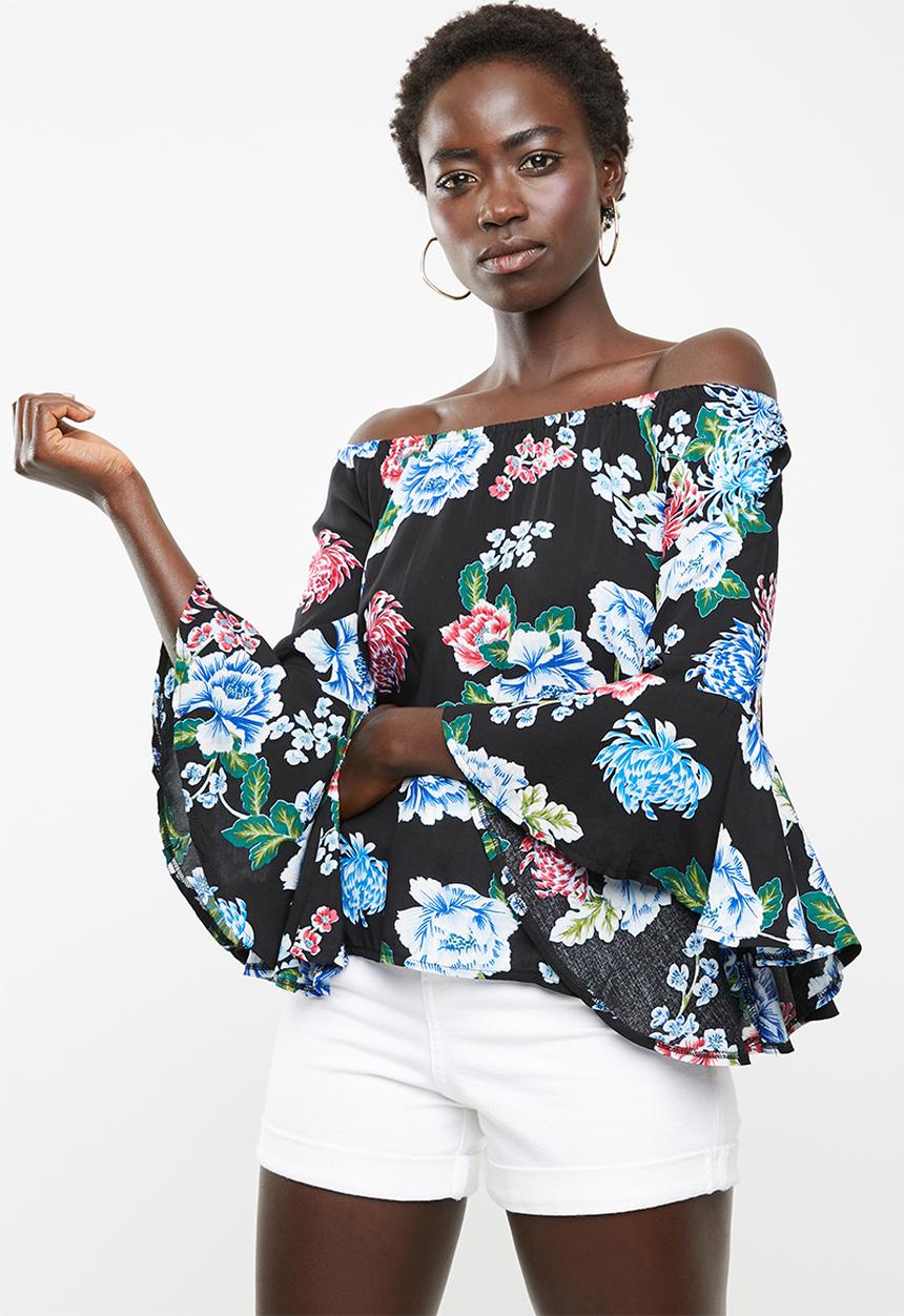 Revenge - Dark floral off shoulder top - black