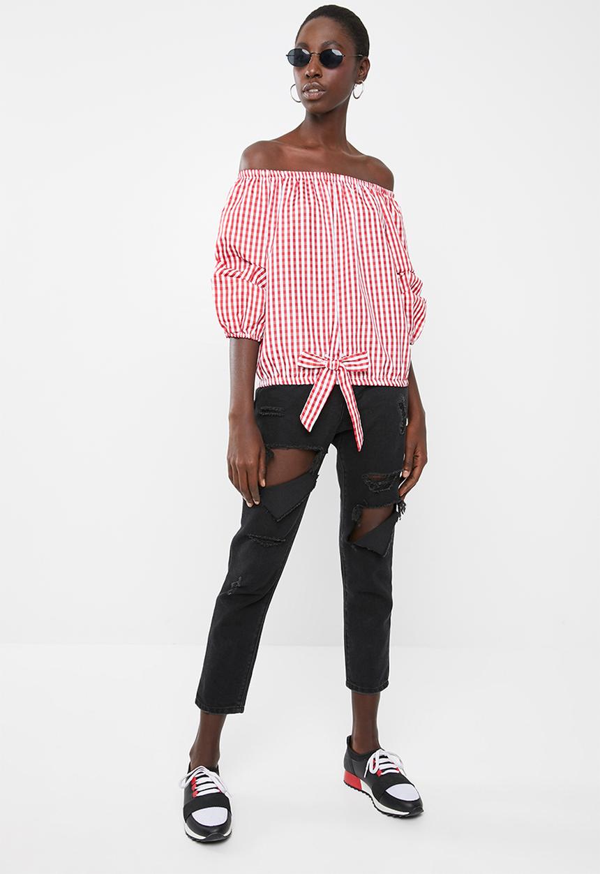 Revenge - Off-shoulder check top - red