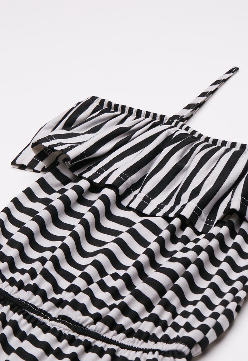 Rebel Republic - Ruffle trim playsuit - black & white