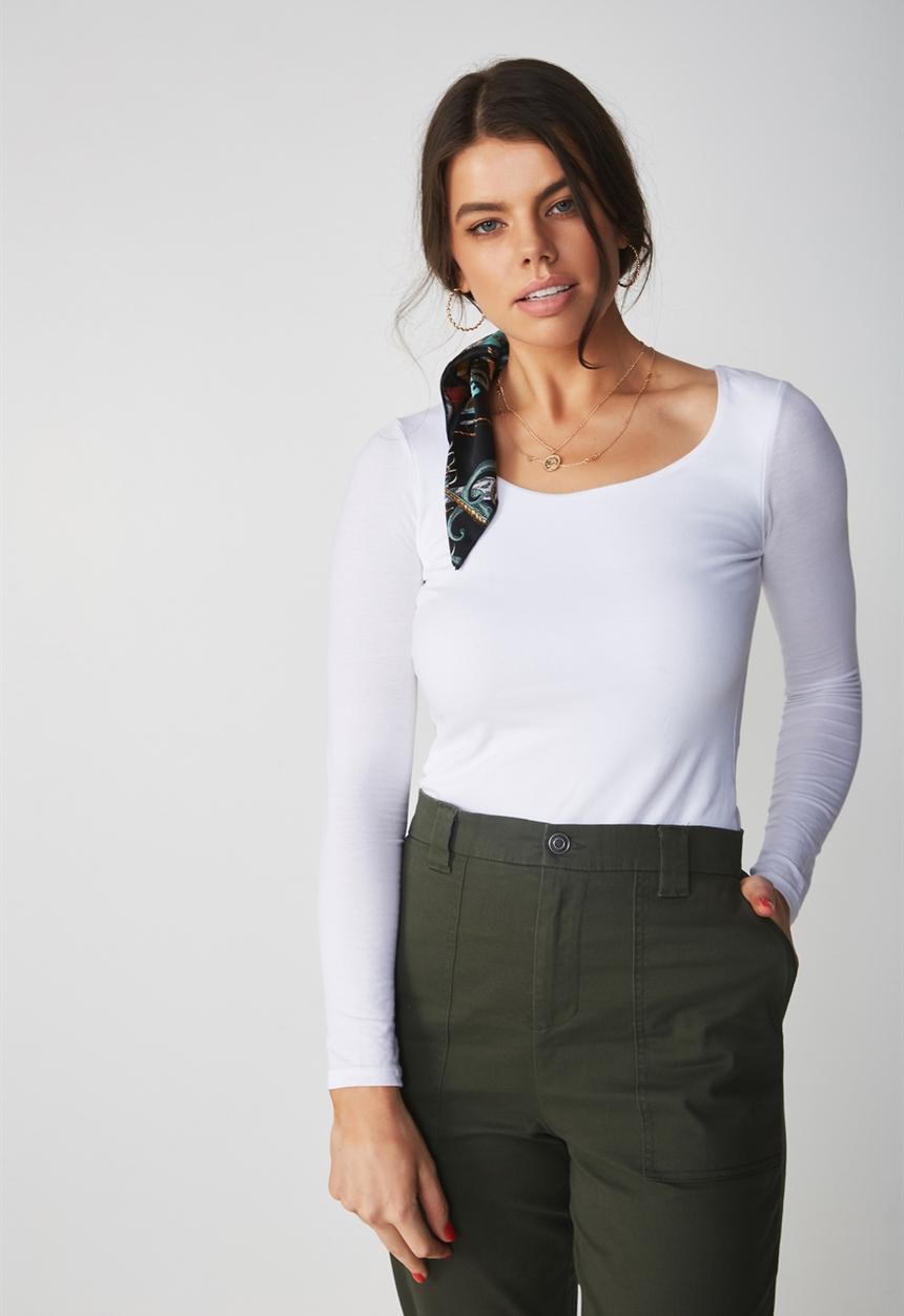 Supré  - Long sleeve round neck top - white