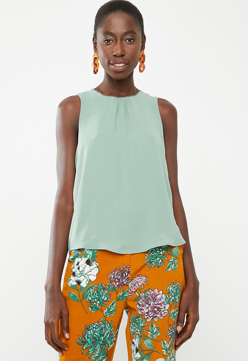 Jacqueline de Yong - Nynne layer sleeveless top - green