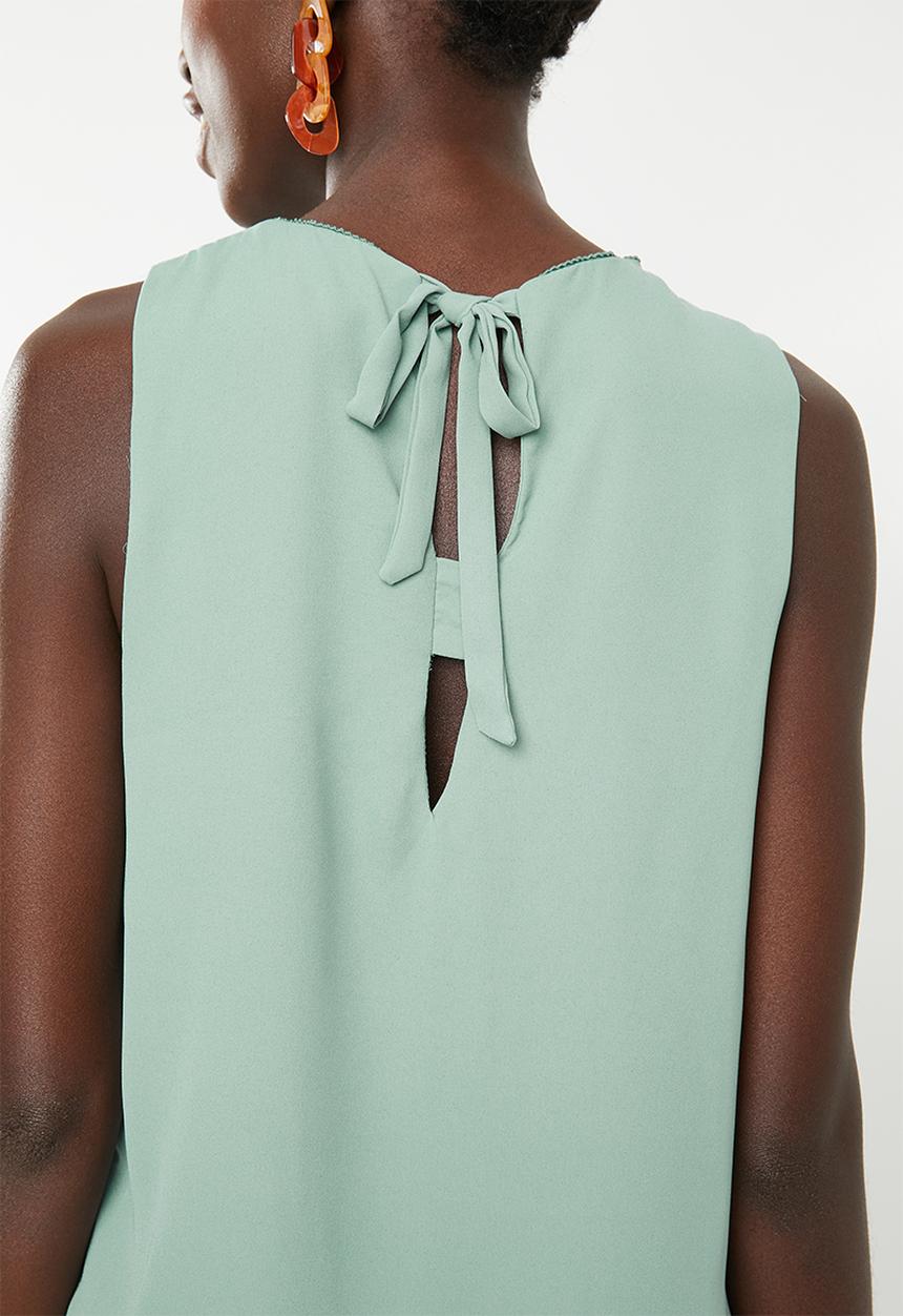 Jacqueline de Yong - Nynne layer sleeveless top - green