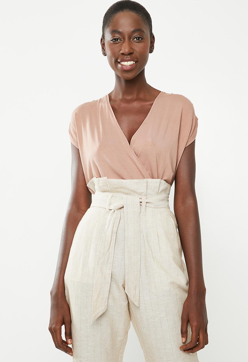 Superbalist - Ruched shoulder wrap back top - pink