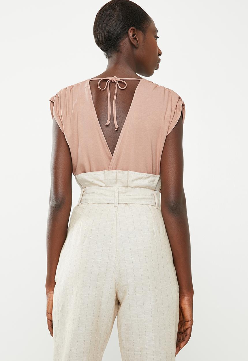 Superbalist - Ruched shoulder wrap back top - pink