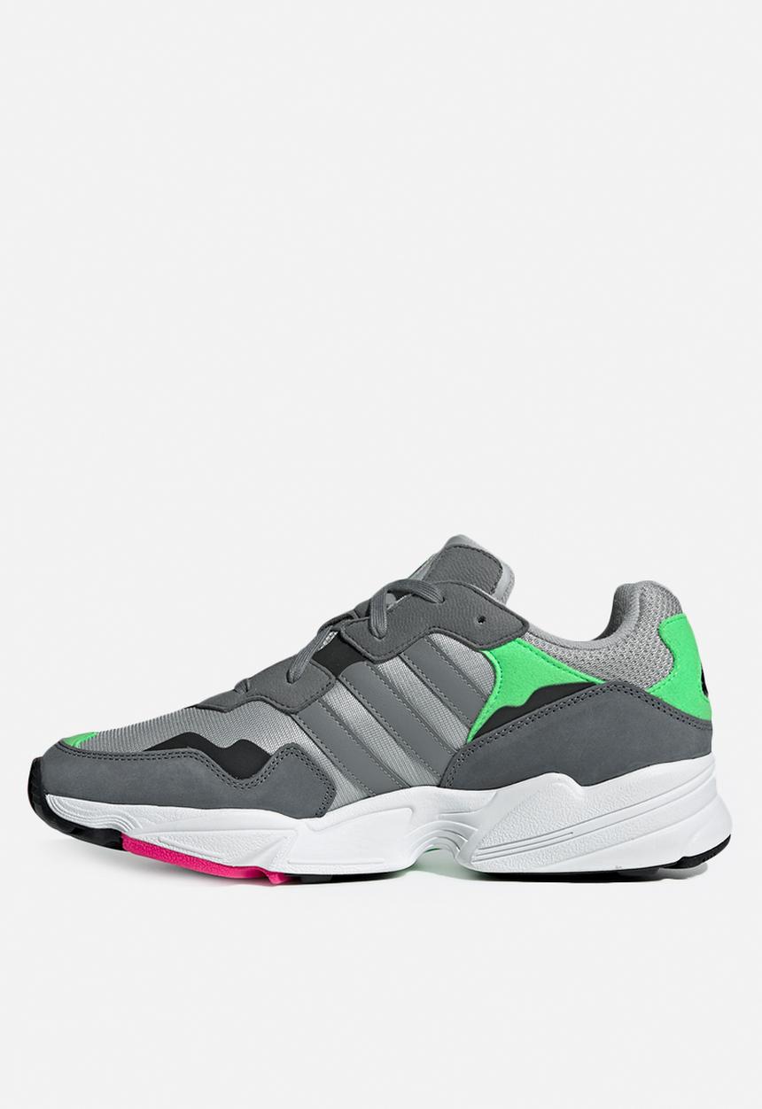 adidas Originals - YUNG-96 - grey & shock pink 