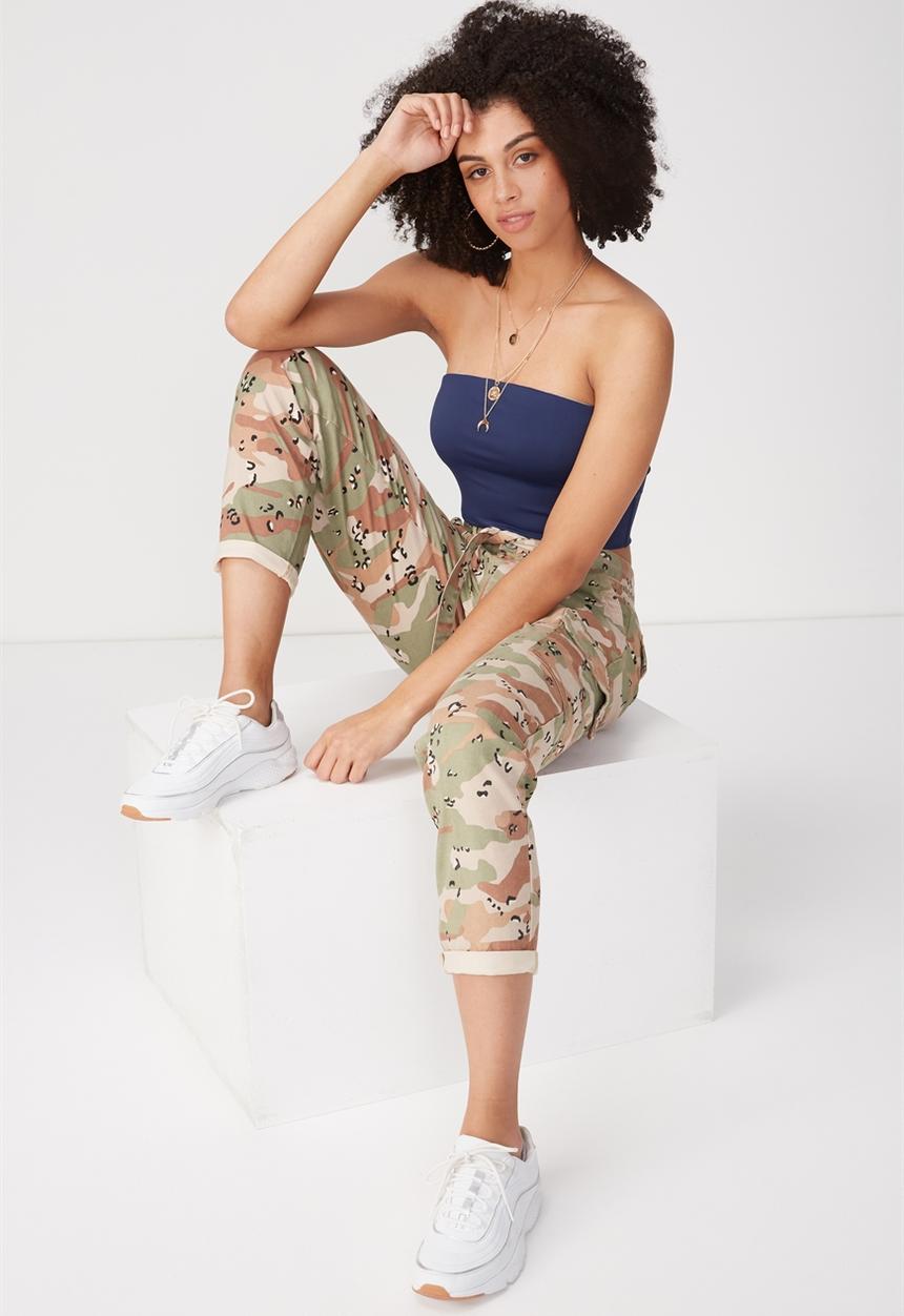 Supré  - Luxe strapless crop - navy 
