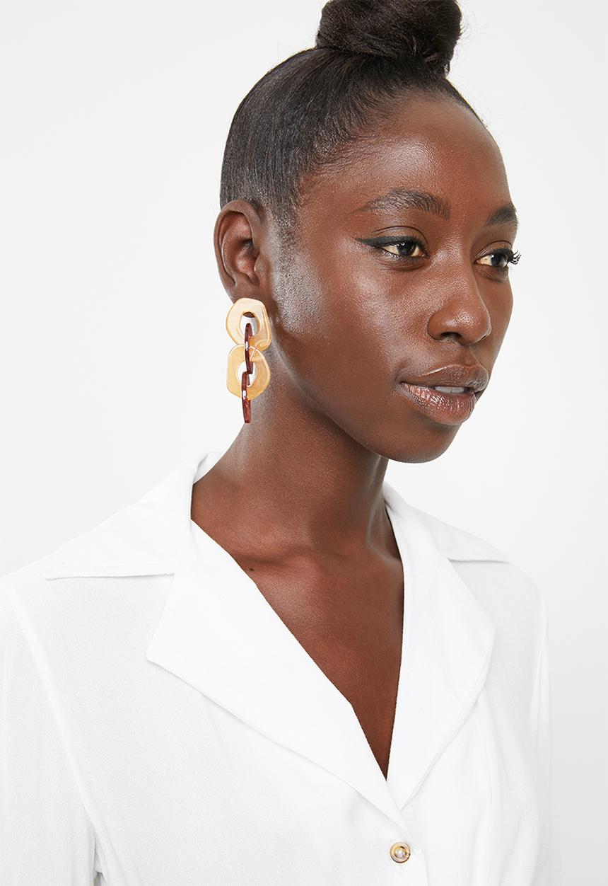 Superbalist - Resin link earrings - brown