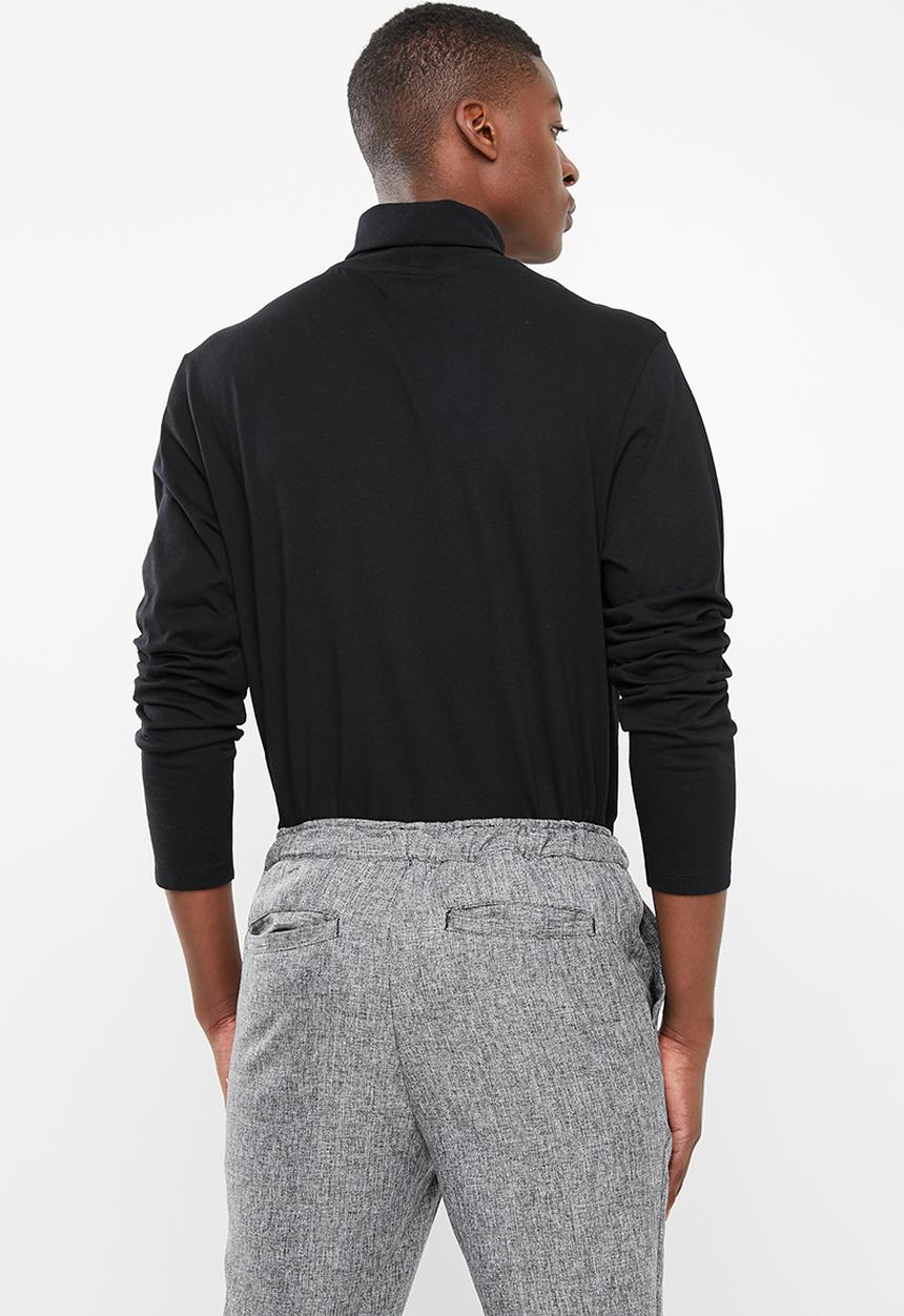 Superbalist - Plain roll neck tee - black