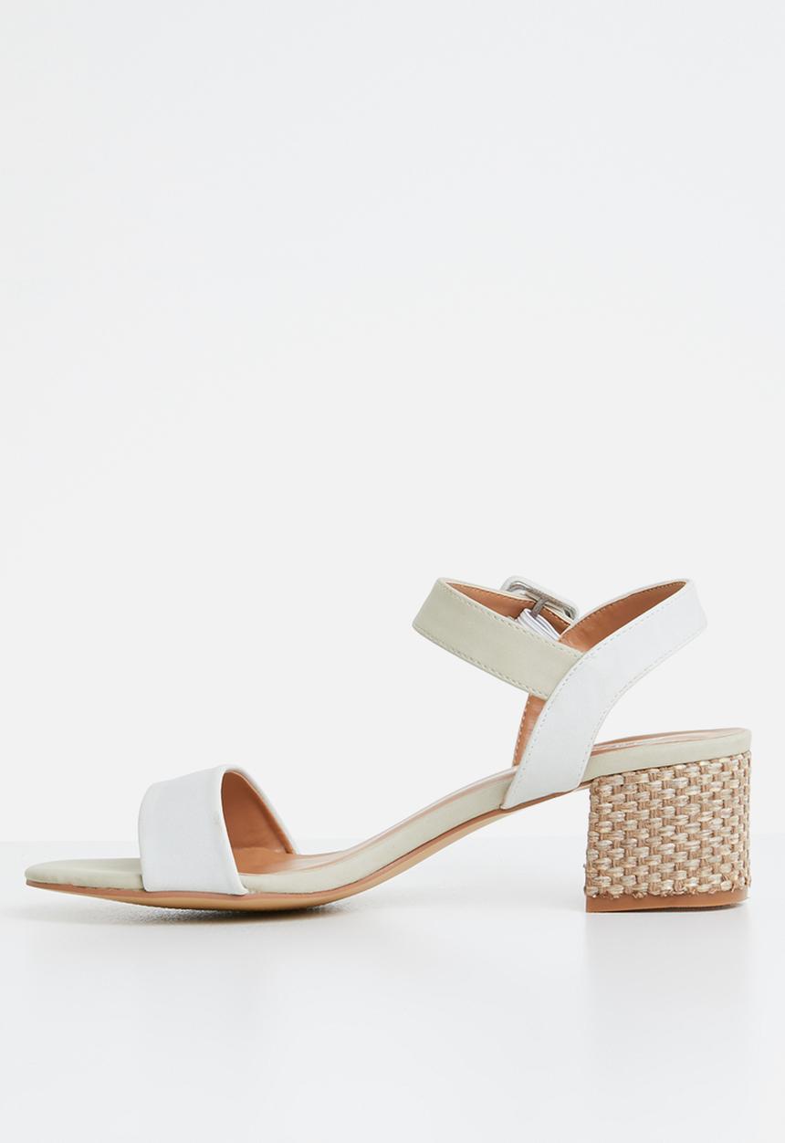 Butterfly Feet - Ankle strap heels - grey