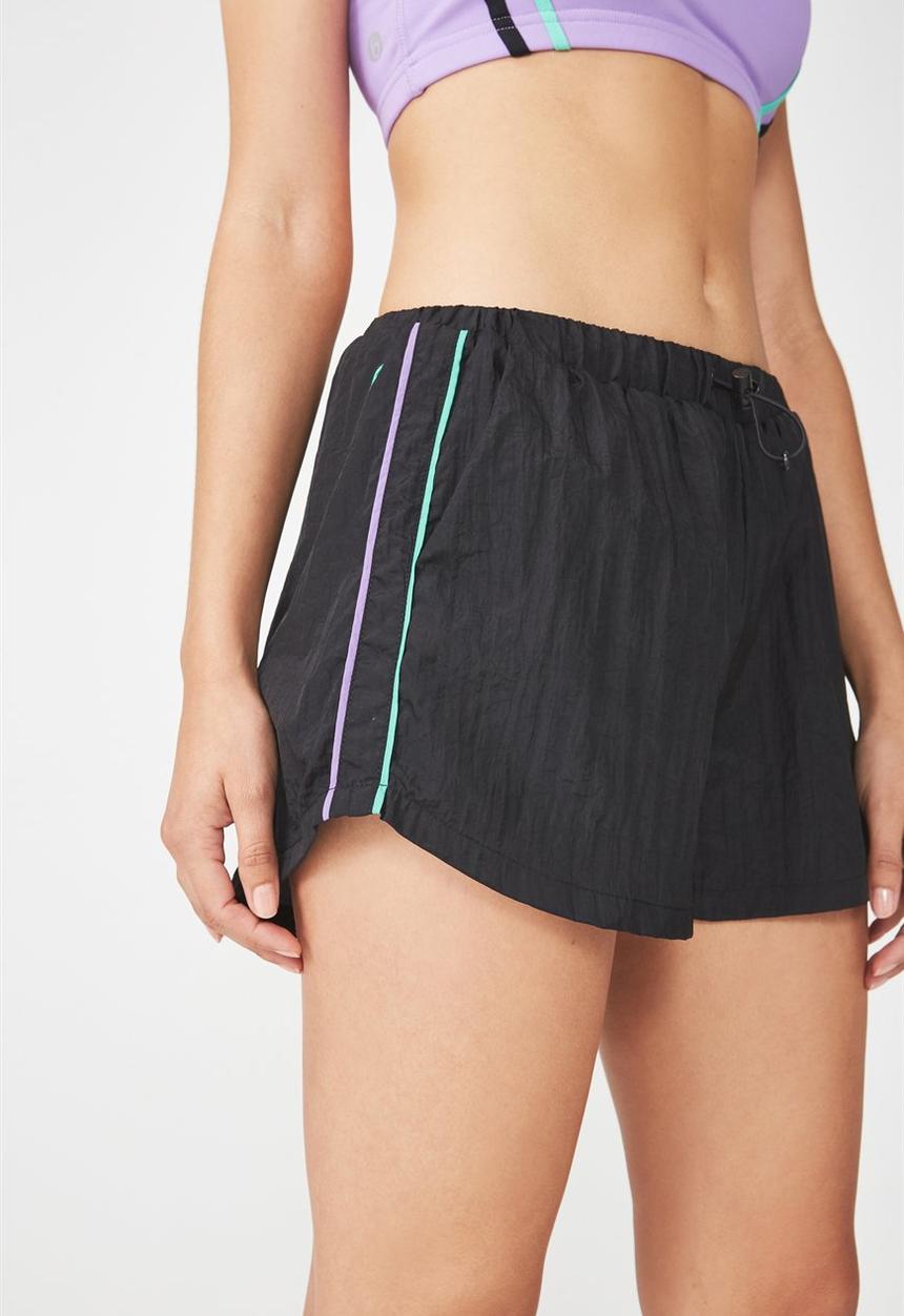 Cotton On - Trekking shorts - black