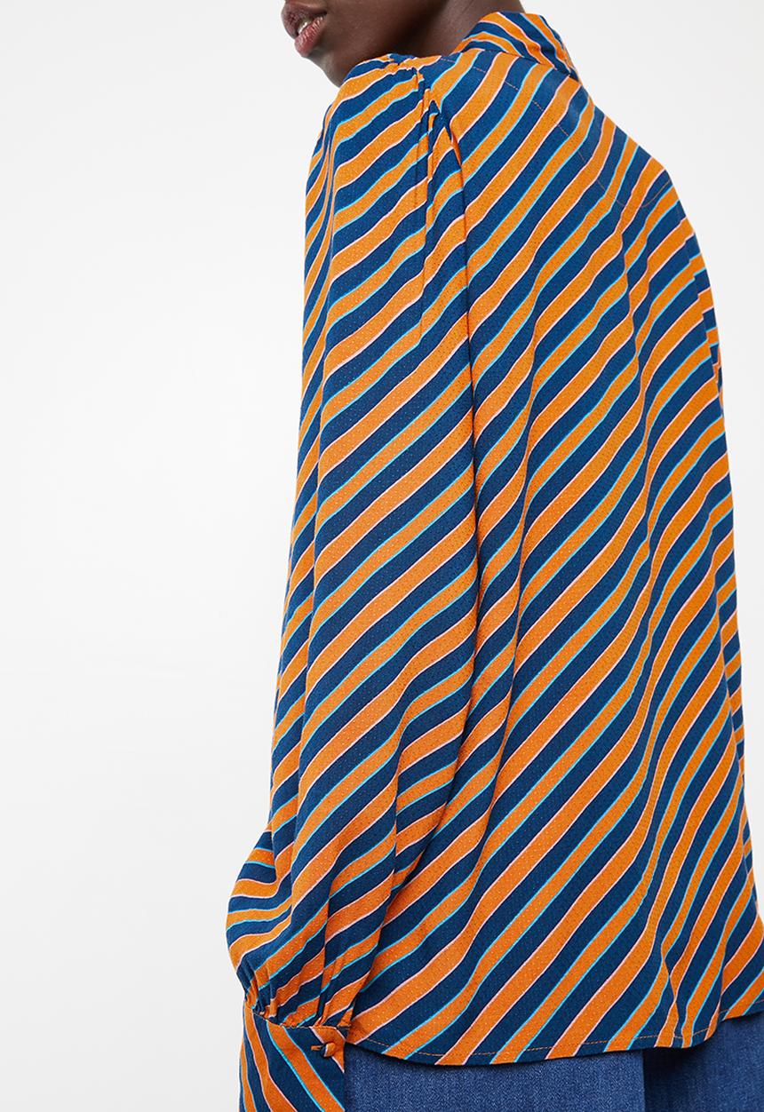 Vero Moda - Wrill long sleeve bow top - orange & navy 