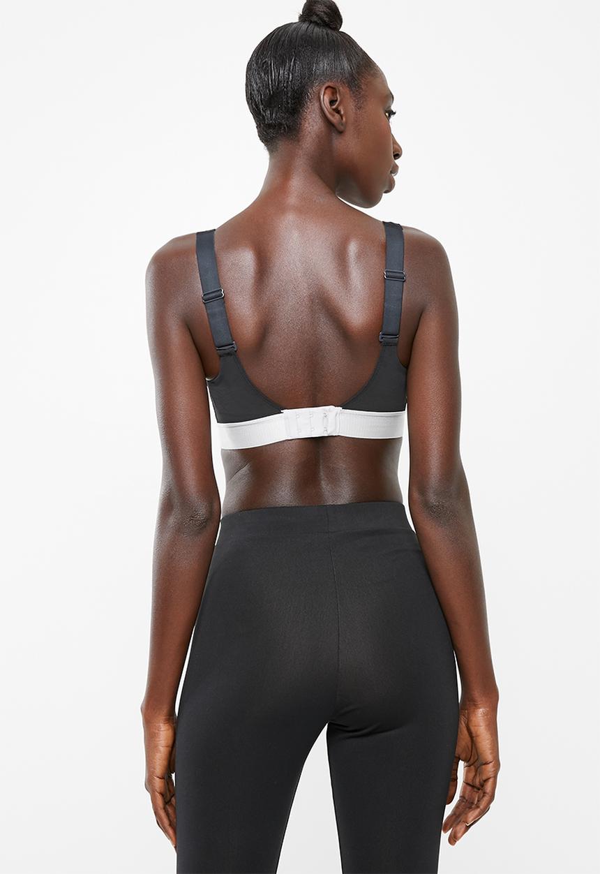 adidas - Stronger soft training sports training bra - black 