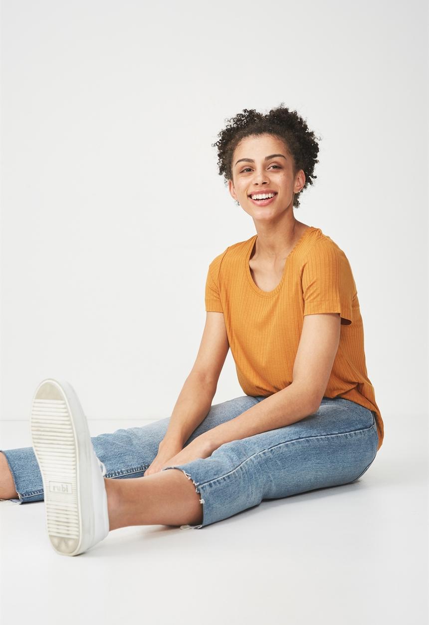 Cotton On - Elisa scoop neck rib tee - mustard