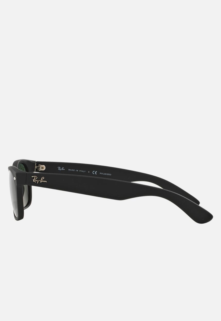 Ray-Ban - New Wayfarer sunglasses - green / black