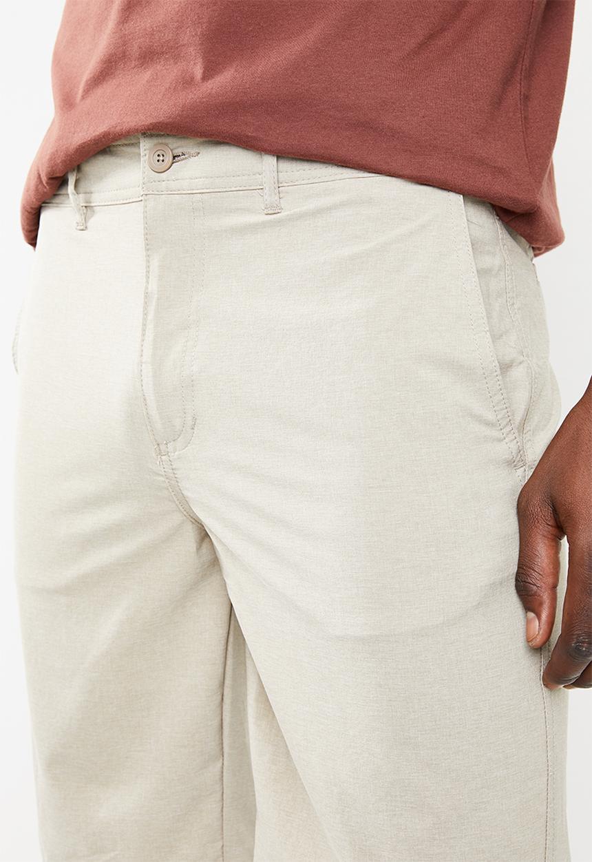 STYLE REPUBLIC - Tristan shorts - neutral
