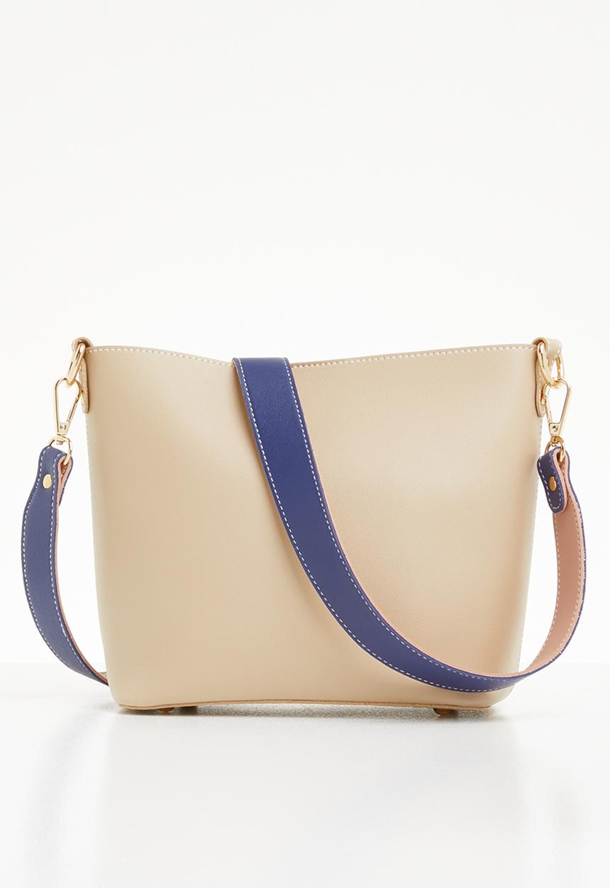 Superbalist - Lou bucket bag - cream