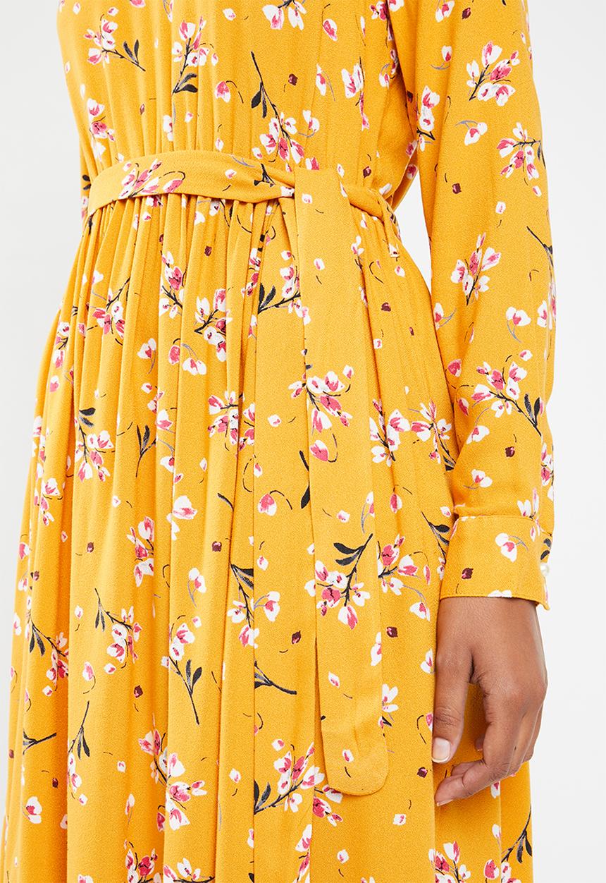 Vero Moda - Maya long sleeve dress - yellow