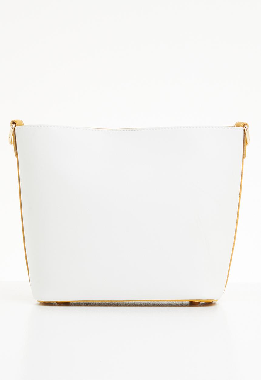 Superbalist - Lou bucket bag - mustard