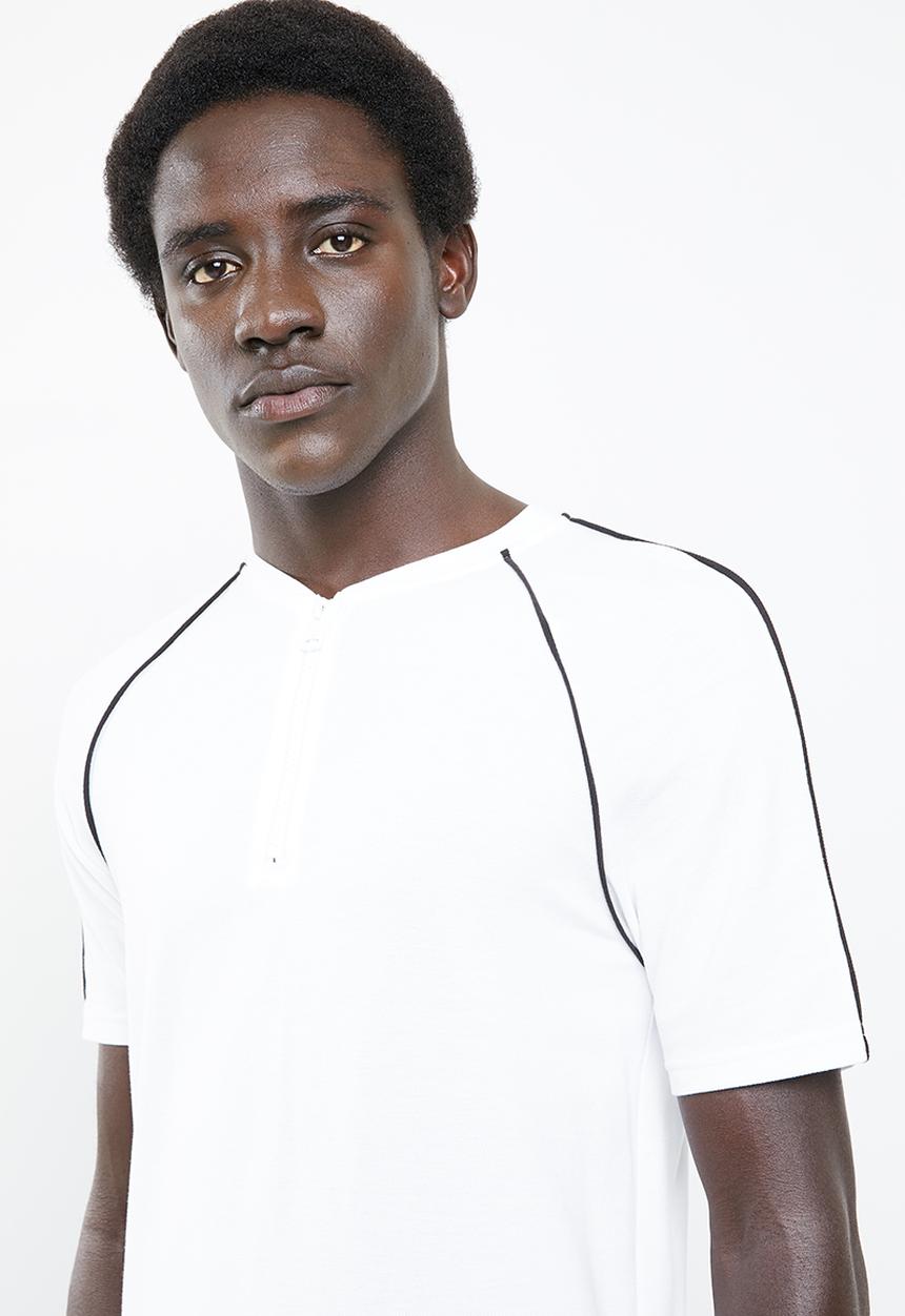 Only & Sons - David raglan zip short sleeve polo - white & black