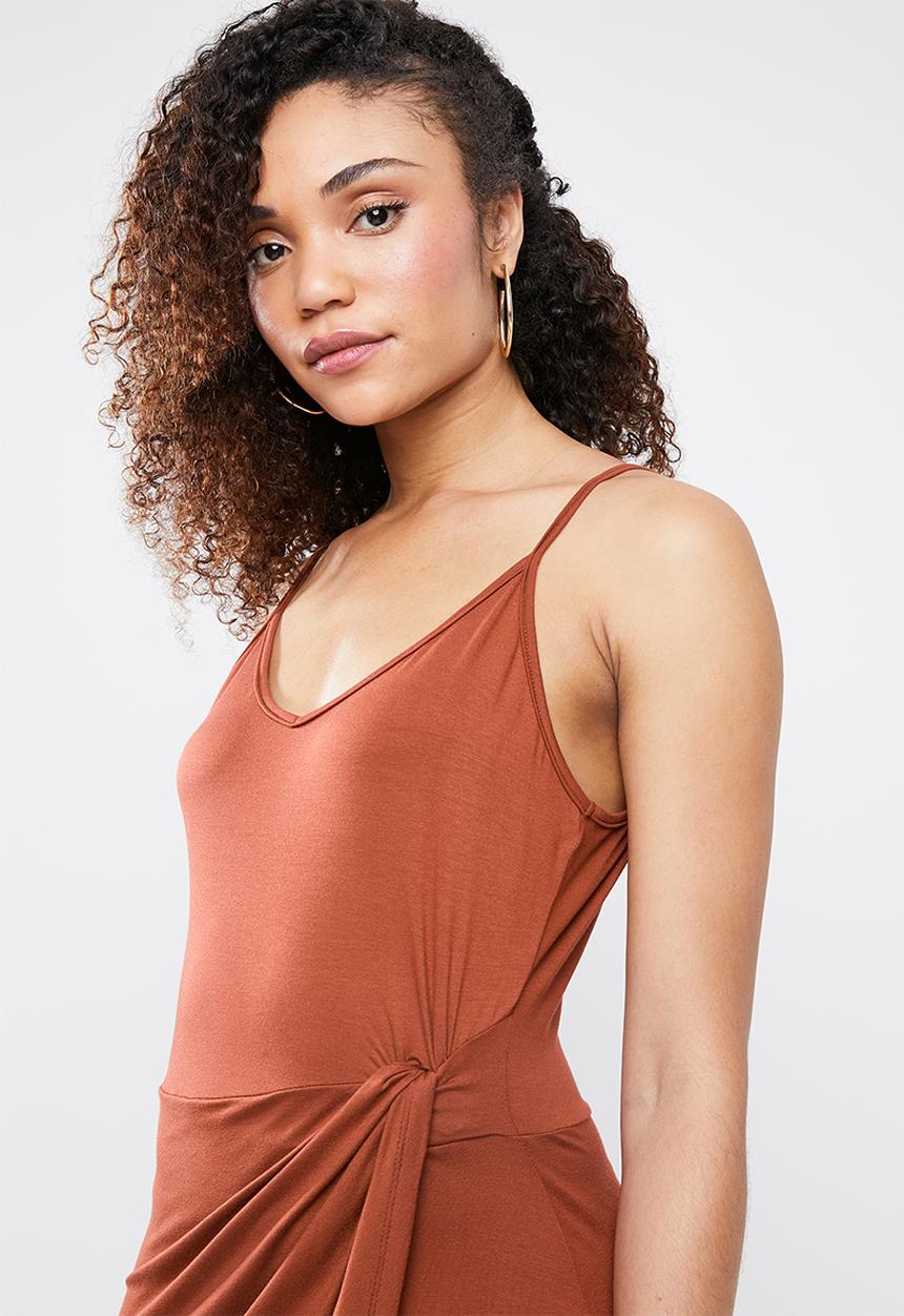 Superbalist - Sleeveless twist dress - tan