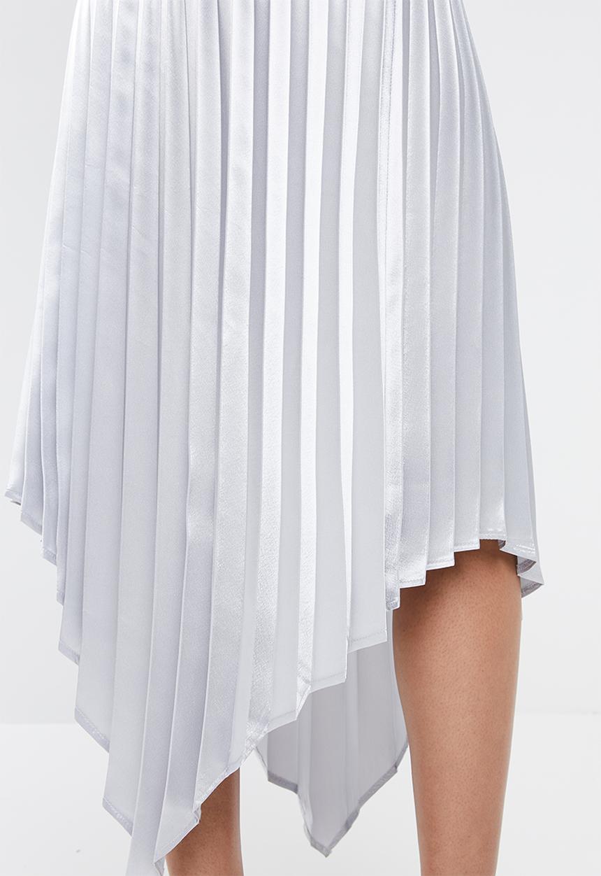 Superbalist - Hanky hem pleated skirt - silver
