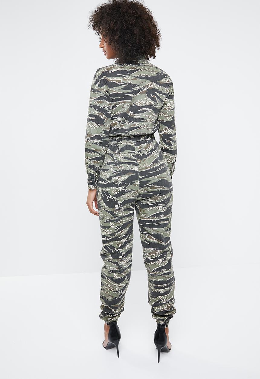 Missguided - Camo utility jumpsuit - multi