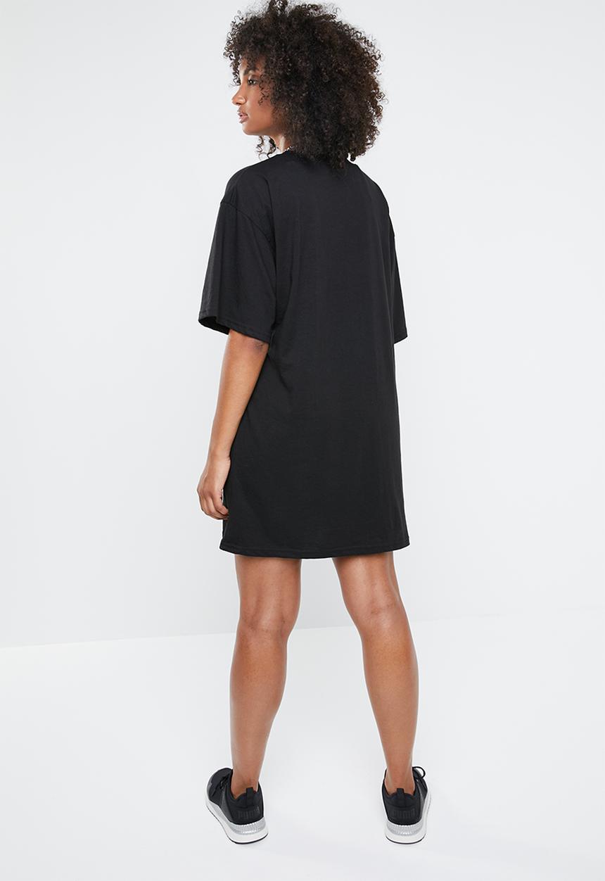 Missguided - Oversized North short sleeve T-shirt mini dress - black