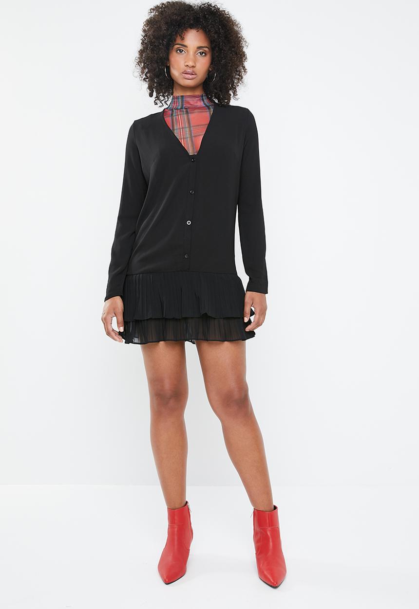 Missguided - Pleated hem long sleeve shift dress - black