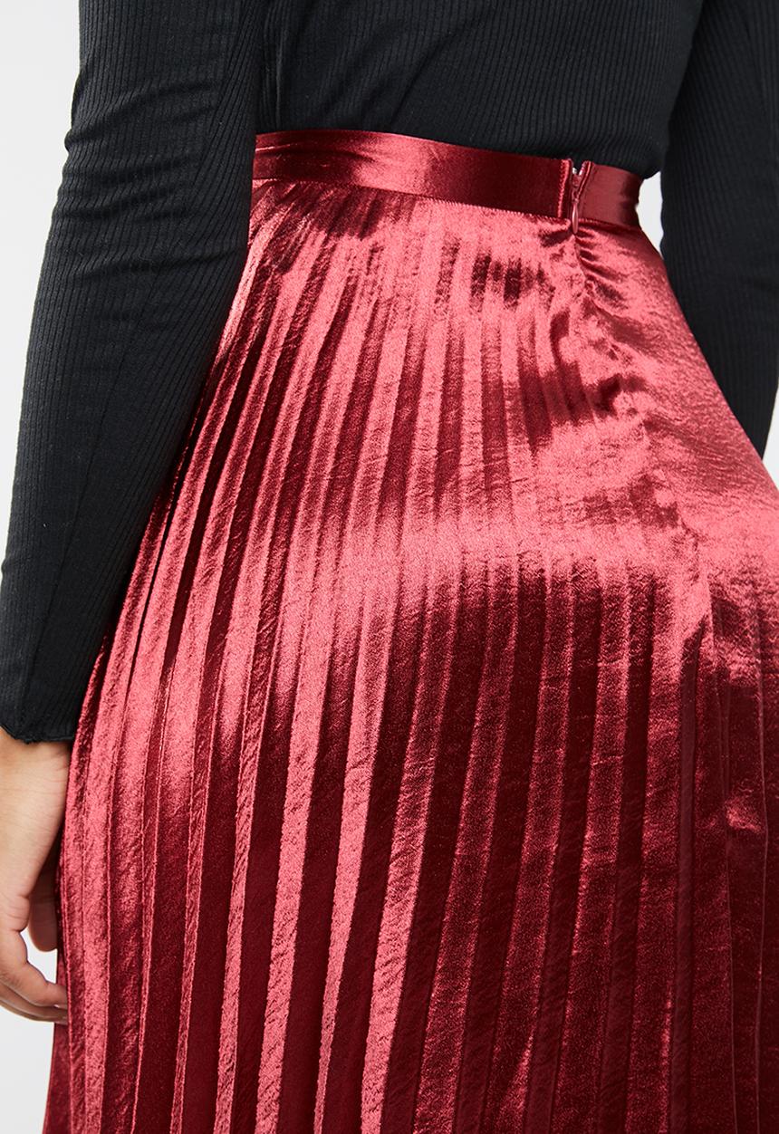 Missguided - Hammered satin pleated midi skirt - red